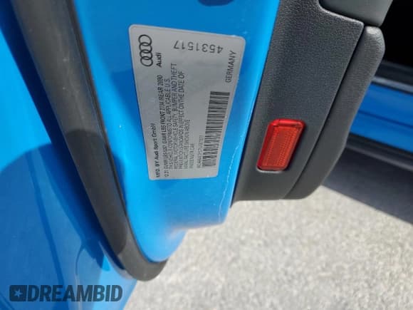 ✅ 2022 Audi RS 5 Sportback • VIN: WUAAWCF57NA901071 • Lot: 41744493. Listed on Copart with 12,409 mi. Free auction sales archive from the USA and detailed vehicle history report at DreamBid. Image 12.