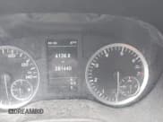 ✅ 2019 Mercedes-Benz Metris Cargo • VIN: WD3PG3EA3K3533680 • Lot: 42082740. Wystawiony na IAAI z przebiegiem 281 440 mil. Bezpłatny archiwum sprzedaży aukcyjnych z USA i szczegółowy raport historii pojazdu na DreamBid. Zdjęcie 16.