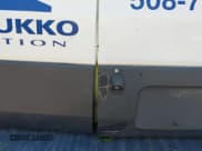 ✅ 2017 Ford Transit XL • VIN: 1FBZX2ZM8HKA10722 • Lot: 42993074. Wystawiony na IAAI z przebiegiem 150 411 mil. Bezpłatny archiwum sprzedaży aukcyjnych z USA i szczegółowy raport historii pojazdu na DreamBid. Zdjęcie 18.