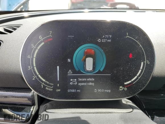 ✅ 2023 MINI Clubman Cooper S • VIN: WMWXJ1C06P2T78767 • Лот: 50398484. Опубликован ранее на Copart с пробегом 7 681 миль. Бесплатный доступ к архиву аукционных продаж из США и подробный отчёт об истории автомобиля на DreamBid. Изображение 9.