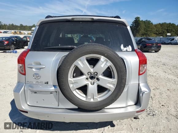 ✅ 2008 Toyota RAV4 Sport • VIN: JTMZD32V185089579 • Lot: 82545735. Wystawiony na Copart z przebiegiem 171 788 mil. Bezpłatny archiwum sprzedaży aukcyjnych z USA i szczegółowy raport historii pojazdu na DreamBid. Zdjęcie 6.