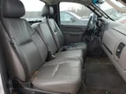 ✅ 2014 GMC Sierra 1500 • VIN: 1GT01ZC88EF185972 • Лот: 44773564. Опубликован ранее на Copart с пробегом 369 968 миль. Бесплатный доступ к архиву аукционных продаж из США и подробный отчёт об истории автомобиля на DreamBid. Изображение 10.