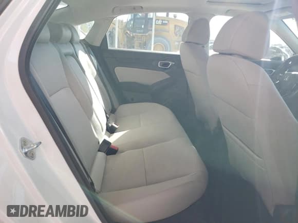 ✅ 2023 Honda Civic EX • VIN: 2HGFE1F72PH314715 • Lot: 87282645. Wystawiony na Copart z przebiegiem 48 859 mil. Bezpłatny archiwum sprzedaży aukcyjnych z USA i szczegółowy raport historii pojazdu na DreamBid. Zdjęcie 10.