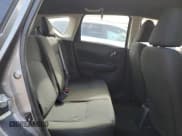 ✅ 2016 Nissan Note SV • VIN: 3N1CE2CP1GL410244 • Lot: 87086135. Wystawiony na Copart z przebiegiem 129 178 mil. Bezpłatny archiwum sprzedaży aukcyjnych z USA i szczegółowy raport historii pojazdu na DreamBid. Zdjęcie 10.