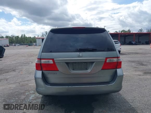 ✅ 2006 Honda Odyssey EX-L • VIN: 5FNRL38666B053689 • Lot: 43836082. Listed on IAAI with 171,596 mi. Free auction sales archive from the USA and detailed vehicle history report at DreamBid. Image 16.