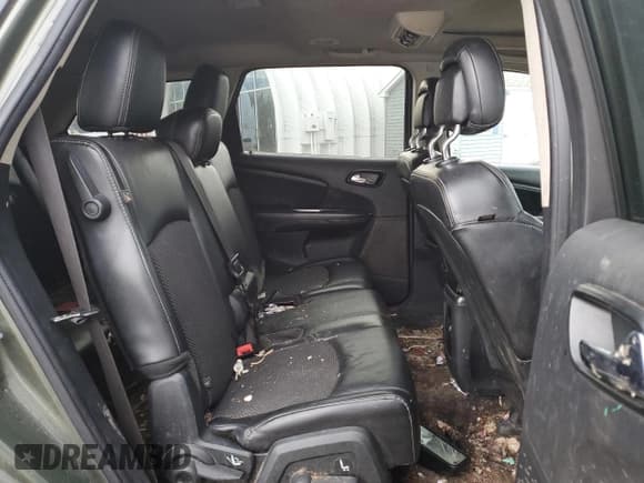 ✅ 2017 Dodge Journey Crossroad Plus • VIN: 3C4PDDGG9HT517616 • Лот: 92296525. Опубликован ранее на Copart с пробегом 187 295 миль. Бесплатный доступ к архиву аукционных продаж из США и подробный отчёт об истории автомобиля на DreamBid. Изображение 11.