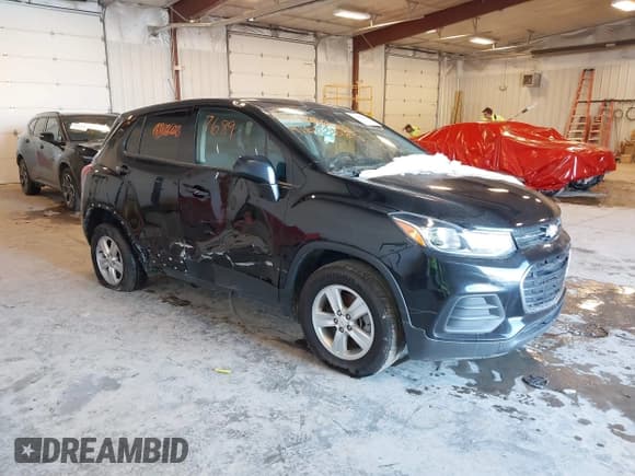 ✅ 2021 Chevrolet Trax LS • VIN: KL7CJNSB9MB349977 • Lot: 41657689. Listed on IAAI with 142,633 mi. Free auction sales archive from the USA and detailed vehicle history report at DreamBid. Image 1.