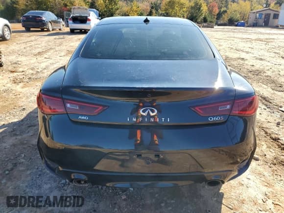 ✅ 2018 Infiniti Q60 Red Sport 400 • VIN: JN1FV7EL5JM630553 • Lot: 90788185. Listed on Copart with 104,303 mi. Free auction sales archive from the USA and detailed vehicle history report at DreamBid. Image 6.