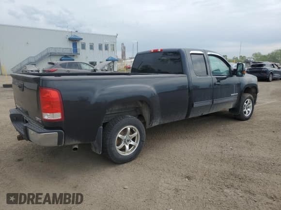 ✅ 2012 GMC Sierra 1500 • VIN: 1GTR2WE08CZ261924 • Лот: 58772895. Опубликован ранее на Copart с пробегом 201 024 миль. Бесплатный доступ к архиву аукционных продаж из США и подробный отчёт об истории автомобиля на DreamBid. Изображение 3.