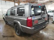 ✅ 2008 Jeep Commander Sport • VIN: 1J8HG48N88C140970 • Lot: 46449405. Wystawiony na Copart z przebiegiem 167 800 mil. Bezpłatny archiwum sprzedaży aukcyjnych z USA i szczegółowy raport historii pojazdu na DreamBid. Zdjęcie 2.
