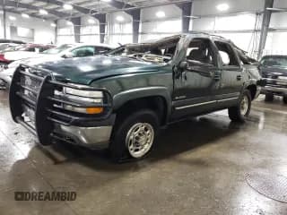 ✅ 2001 Chevrolet Suburban LT • VIN: 3GNGK26G61G122777 • Lot: 76675594. Listed on Copart with 240,381 mi. Free auction sales archive from the USA and detailed vehicle history report at DreamBid. Image 1.