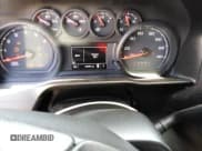 ✅ 2019 Chevrolet Silverado 1500 Custom • VIN: 1GCRWBEH8KZ413573 • Lot: 57072504. Wystawiony na Copart z przebiegiem 53 484 mil. Bezpłatny archiwum sprzedaży aukcyjnych z USA i szczegółowy raport historii pojazdu na DreamBid. Zdjęcie 9.