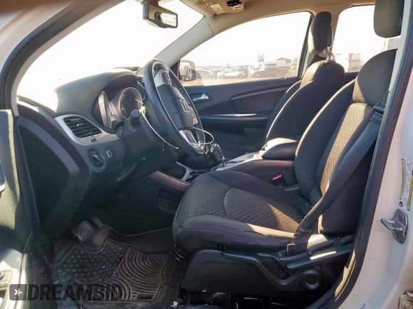 ✅ 2013 Dodge Journey SE • VIN: 3C4PDCAB5DT668504 • Lot: 82673085. Listed on Copart with 115,588 mi. Free auction sales archive from the USA and detailed vehicle history report at DreamBid. Image 7.