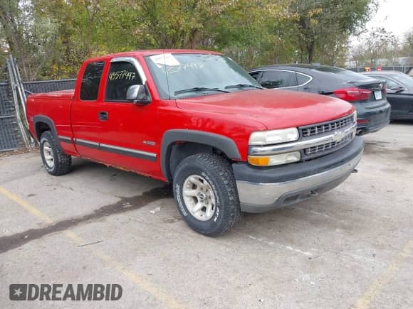 2002 Chevrolet Silverado 1500 LS with VIN 1GCEK19T82E182507, listed as a IAAI auction lot 43577497 with 258,983 mi miles and . Bid and sale history available at DreamBid. Image 1.
