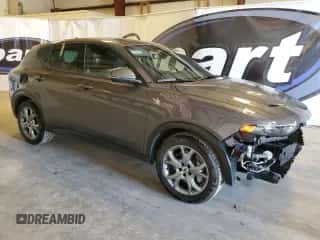 2024 Dodge Hornet R/T z VIN ZACPDFCW6R3A27983, wystawiony jako Copart lot #47845855 z przebiegiem 18 861 mil mil oraz Czysty tytuł • Clean title. Historia ofert i sprzedaży dostępna na DreamBid. Obrazek 4.