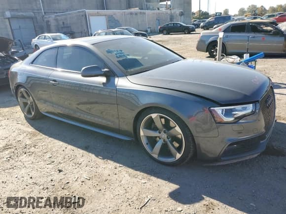 ✅ 2015 Audi S5 Premium Plus • VIN: WAUGGAFRXFA054749 • Lot: 76754194. Wystawiony na Copart z przebiegiem 87 643 mil. Bezpłatny archiwum sprzedaży aukcyjnych z USA i szczegółowy raport historii pojazdu na DreamBid. Zdjęcie 4.