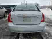 2008 Hyundai Accent GLS z VIN KMHCN46C68U182357, wystawiony jako Copart lot #40635904 z przebiegiem 54 920 mil mil oraz Czysty tytuł • Clean title. Historia ofert i sprzedaży dostępna na DreamBid. Obrazek 6.