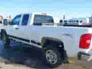 ✅ 2013 Chevrolet Silverado 2500HD Work Truck • VIN: 1GC2KVCGXDZ403672 • Lot: 41944179. Wystawiony na IAAI z przebiegiem 232 436 mil. Bezpłatny archiwum sprzedaży aukcyjnych z USA i szczegółowy raport historii pojazdu na DreamBid. Zdjęcie 14.