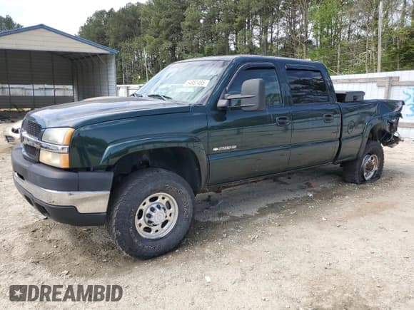 ✅ 2003 Chevrolet Silverado 2500HD LT3 • VIN: 1GCHK23G63F166218 • Лот: 54987495. Опубликован ранее на Copart с пробегом 102 034 миль. Бесплатный доступ к архиву аукционных продаж из США и подробный отчёт об истории автомобиля на DreamBid. Изображение 1.