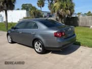 ✅ 2009 Volkswagen Jetta SE • VIN: 3VWRM71K89M145377 • Lot: 66104525. Listed on Copart with 161,429 mi. Free auction sales archive from the USA and detailed vehicle history report at DreamBid. Image 3.