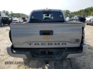 ✅ 2019 Toyota Tacoma TRD Sport • VIN: 3TMAZ5CN7KM080878 • Lot: 80464265. Wystawiony na Copart z przebiegiem 59 444 mil. Bezpłatny archiwum sprzedaży aukcyjnych z USA i szczegółowy raport historii pojazdu na DreamBid. Zdjęcie 6.