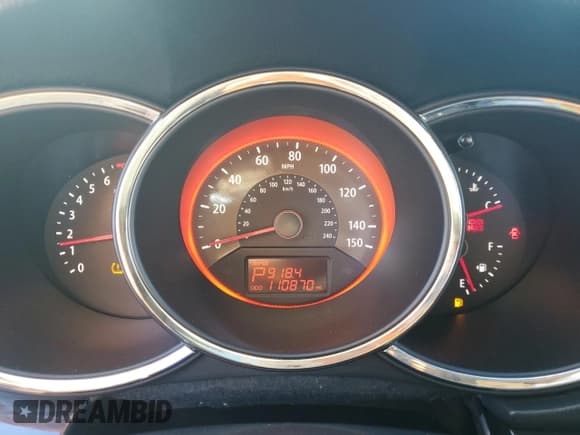 ✅ 2012 Kia Sorento SX • VIN: 5XYKWDA28CG190479 • Lot: 71405785. Listed on Copart with 110,870 mi. Free auction sales archive from the USA and detailed vehicle history report at DreamBid. Image 9.