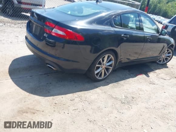 ✅ 2015 Jaguar XF Portfolio • VIN: SAJWJ0FF1F8U66700 • Лот: 42783591. Опубликован ранее на IAAI с пробегом 134 313 миль. Бесплатный доступ к архиву аукционных продаж из США и подробный отчёт об истории автомобиля на DreamBid. Изображение 4.