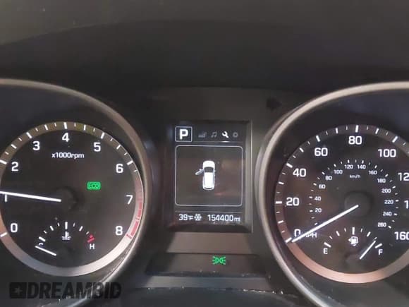 ✅ 2017 Hyundai Santa Fe 2.4L • VIN: 5NMZTDLB9HH000738 • Lot: 43829716. Listed on IAAI with 154,400 mi. Free auction sales archive from the USA and detailed vehicle history report at DreamBid. Image 7.