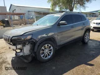 ✅ 2021 Jeep Cherokee Latitude Lux • VIN: 1C4PJLMX9MD155598 • Lot: 62383915. Wystawiony na Copart z przebiegiem 185 558 mil. Bezpłatny archiwum sprzedaży aukcyjnych z USA i szczegółowy raport historii pojazdu na DreamBid. Zdjęcie 1.