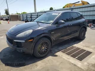 ✅ 2017 Porsche Cayenne S E-Hybrid • VIN: WP1AE2A28HLA70632 • Lot: 57357425. Wystawiony na Copart z przebiegiem 202 772 mil. Bezpłatny archiwum sprzedaży aukcyjnych z USA i szczegółowy raport historii pojazdu na DreamBid. Zdjęcie 1.