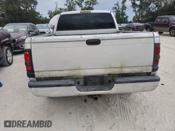 2001 Dodge 1500 с VIN 3B7HC13Y31M555587, выставлен на аукционе Copart как лот 80011284 с пробегом 216 612 миль миль и Списание • Salvage title. История ставок и продаж доступна на DreamBid. Изображение 6.