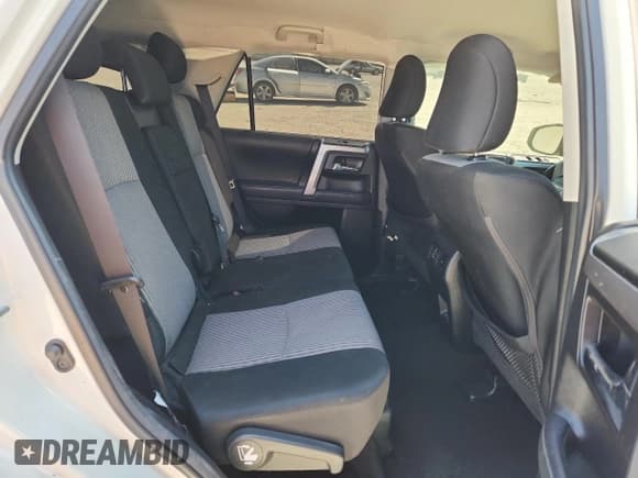 ✅ 2021 Toyota 4Runner SR5 • VIN: JTEEU5JR1M5234270 • Lot: 87206065. Listed on Copart with 72,800 mi. Free auction sales archive from the USA and detailed vehicle history report at DreamBid. Image 11.