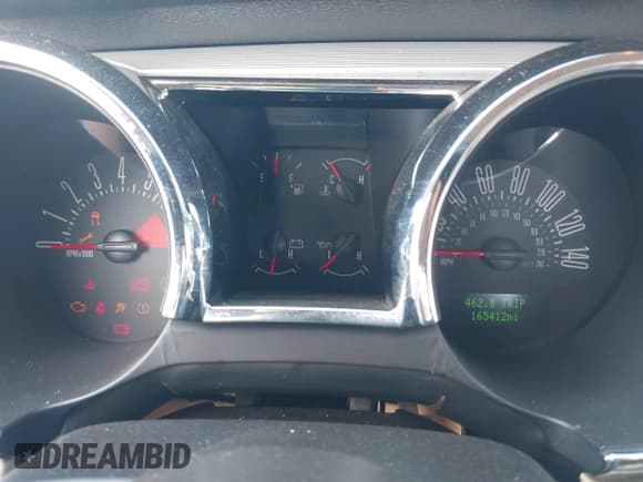 ✅ 2007 Ford Mustang GT Deluxe • VIN: 1ZVHT82H675262904 • Lot: 43120085. Listed on IAAI with 165,412 mi. Free auction sales archive from the USA and detailed vehicle history report at DreamBid. Image 7.