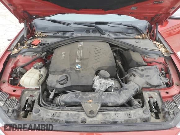 ✅ 2016 BMW 2 Series M235i xDrive • VIN: WBA1J9C5XGV696261 • Lot: 54910175. Wystawiony na Copart z przebiegiem 90 031 mil. Bezpłatny archiwum sprzedaży aukcyjnych z USA i szczegółowy raport historii pojazdu na DreamBid. Zdjęcie 11.