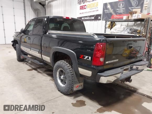 ✅ 2003 Chevrolet Silverado 1500 LS • VIN: 1GCEK19T53E231468 • Lot: 43621264. Listed on IAAI with 163,504 mi. Free auction sales archive from the USA and detailed vehicle history report at DreamBid. Image 3.