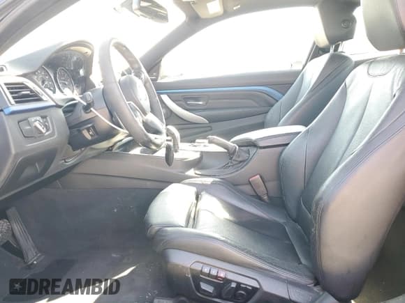 ✅ 2014 BMW 4 Series 435i xDrive • VIN: WBA3R5C58EK188217 • Lot: 82694685. Wystawiony na Copart z przebiegiem 105 974 mil. Bezpłatny archiwum sprzedaży aukcyjnych z USA i szczegółowy raport historii pojazdu na DreamBid. Zdjęcie 7.