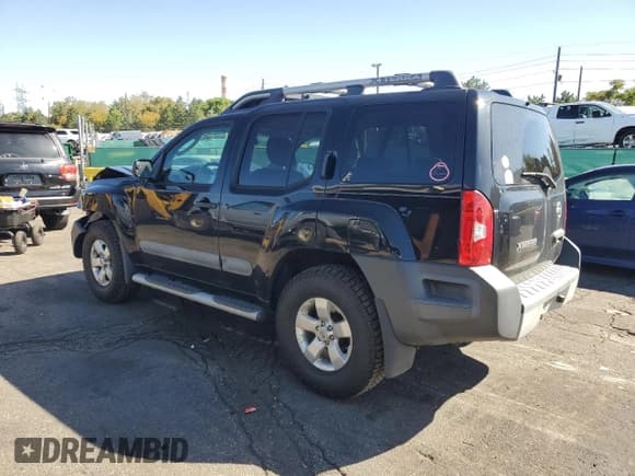 ✅ 2011 Nissan Xterra S • VIN: 5N1AN0NW3BC519284 • Lot: 84054735. Wystawiony na Copart z przebiegiem 190 444 mil. Bezpłatny archiwum sprzedaży aukcyjnych z USA i szczegółowy raport historii pojazdu na DreamBid. Zdjęcie 2.