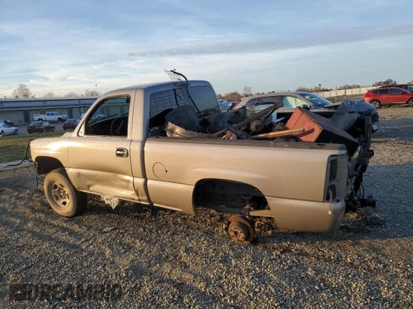 ✅ 2000 GMC Sierra 1500 SLE • VIN: 1GTEK14TXYZ273870 • Лот: 87447194. Опубликован ранее на Copart с пробегом Не указан. Бесплатный доступ к архиву аукционных продаж из США и подробный отчёт об истории автомобиля на DreamBid. Изображение 2.
