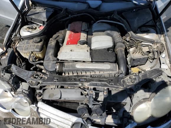 ✅ 2002 Mercedes-Benz C 230/260/280/320 • VIN: WDBRN47J92A355128 • Лот: 58446665. Опубликован ранее на Copart с пробегом 148 189 миль. Бесплатный доступ к архиву аукционных продаж из США и подробный отчёт об истории автомобиля на DreamBid. Изображение 11.