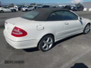 ✅ 2005 Mercedes-Benz CLK 320 • VIN: WDBTK65G55T054818 • Lot: 43161904. Listed on IAAI with 145,605 mi. Free auction sales archive from the USA and detailed vehicle history report at DreamBid. Image 4.