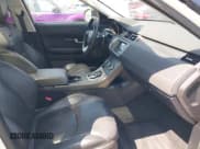 ✅ 2019 Land Rover Range Rover Evoque SE • VIN: SALVP2RX3KH346344 • Lot: 42147811. Wystawiony na IAAI z przebiegiem 69 719 mil. Bezpłatny archiwum sprzedaży aukcyjnych z USA i szczegółowy raport historii pojazdu na DreamBid. Zdjęcie 5.