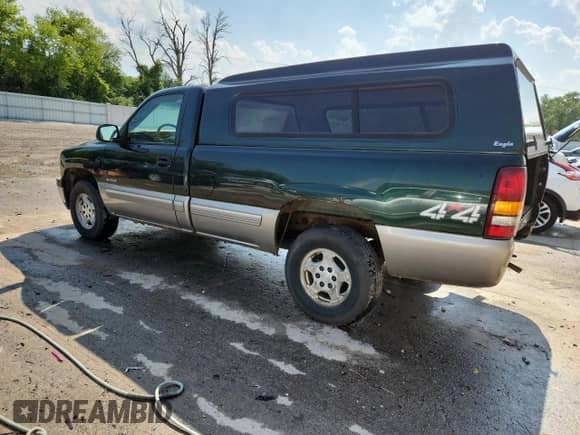 2002 Chevrolet Silverado 1500 LS with VIN 1GCEK14T32Z122554, listed as a Copart auction lot 62341735 with 83,409 mi miles and Clean title. Bid and sale history available at DreamBid. Image 2.