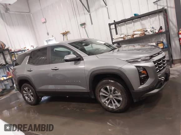 2025 Chevrolet Equinox AWD LT with VIN 3GNAXPEG4SL110867, listed as a IAAI auction lot 41889436 with 1,632 mi miles and . Bid and sale history available at DreamBid. Image 14.