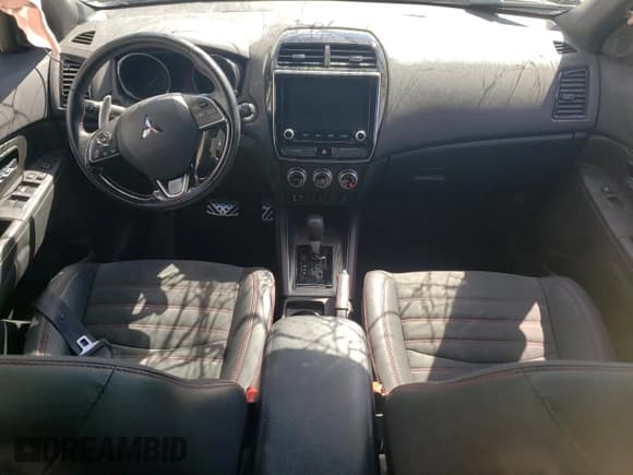 ✅ 2020 Mitsubishi Outlander Sport SE • VIN: JA4AJ4AW3LU603138 • Lot: 69840094. Listed on Copart with 45,308 mi. Free auction sales archive from the USA and detailed vehicle history report at DreamBid. Image 8.