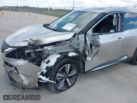 ✅ 2023 Nissan Rogue SL • VIN: JN8BT3CA8PW007263 • Lot: 43475043. Wystawiony na IAAI z przebiegiem 25 991 mil. Bezpłatny archiwum sprzedaży aukcyjnych z USA i szczegółowy raport historii pojazdu na DreamBid. Zdjęcie 6.