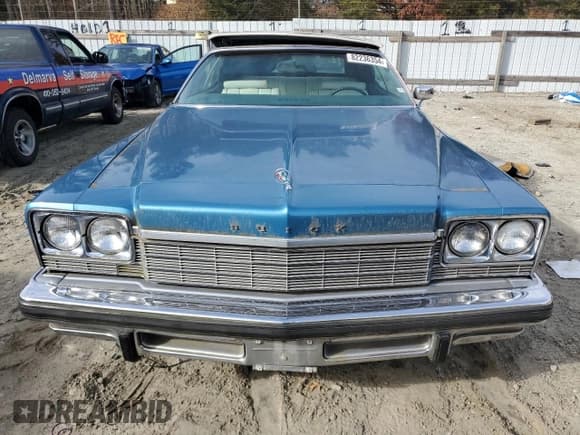 ✅ 1975 Buick LeSabre • VIN: 4P67J5Y124968 • Lot: 82236354. Wystawiony na Copart z przebiegiem 66 411 mil. Bezpłatny archiwum sprzedaży aukcyjnych z USA i szczegółowy raport historii pojazdu na DreamBid. Zdjęcie 5.