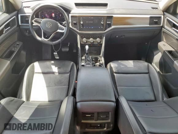 ✅ 2022 Volkswagen Atlas SE • VIN: 1V2JR2CA8NC544826 • Lot: 65275145. Wystawiony na Copart z przebiegiem 44 333 mil. Bezpłatny archiwum sprzedaży aukcyjnych z USA i szczegółowy raport historii pojazdu na DreamBid. Zdjęcie 8.