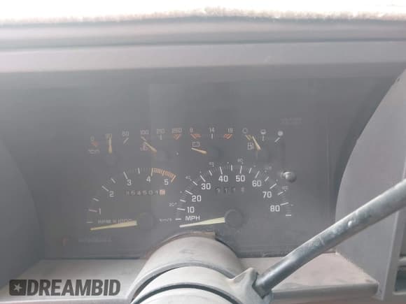 ✅ 1993 GMC Suburban • VIN: 1GKEC16KXPJ734150 • Lot: 42114021. Listed on IAAI with 254,501 mi. Free auction sales archive from the USA and detailed vehicle history report at DreamBid. Image 7.