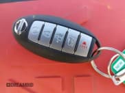 ✅ 2018 Nissan Rogue S • VIN: 5N1AT2MV7JC743182 • Лот: 43637252. Опубликован ранее на IAAI с пробегом 111 562 миль. Бесплатный доступ к архиву аукционных продаж из США и подробный отчёт об истории автомобиля на DreamBid. Изображение 11.