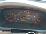 ✅ 2001 Honda Accord LX • VIN: 1HGCG56451A110118 • Lot: 94001595. Listed on Copart with 281,701 mi. Free auction sales archive from the USA and detailed vehicle history report at DreamBid. Image 9.